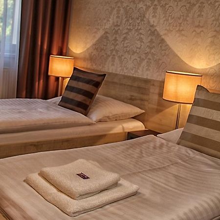 Hotel U Kasny Rajhrad Екстер'єр фото